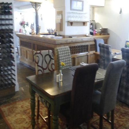 3 Millstones Inn West Bradford 外观 照片