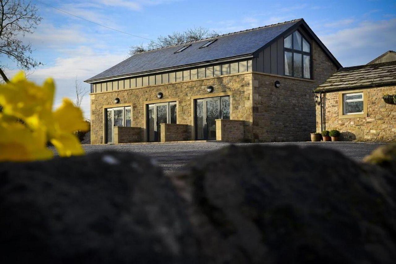3 Millstones Inn West Bradford 外观 照片